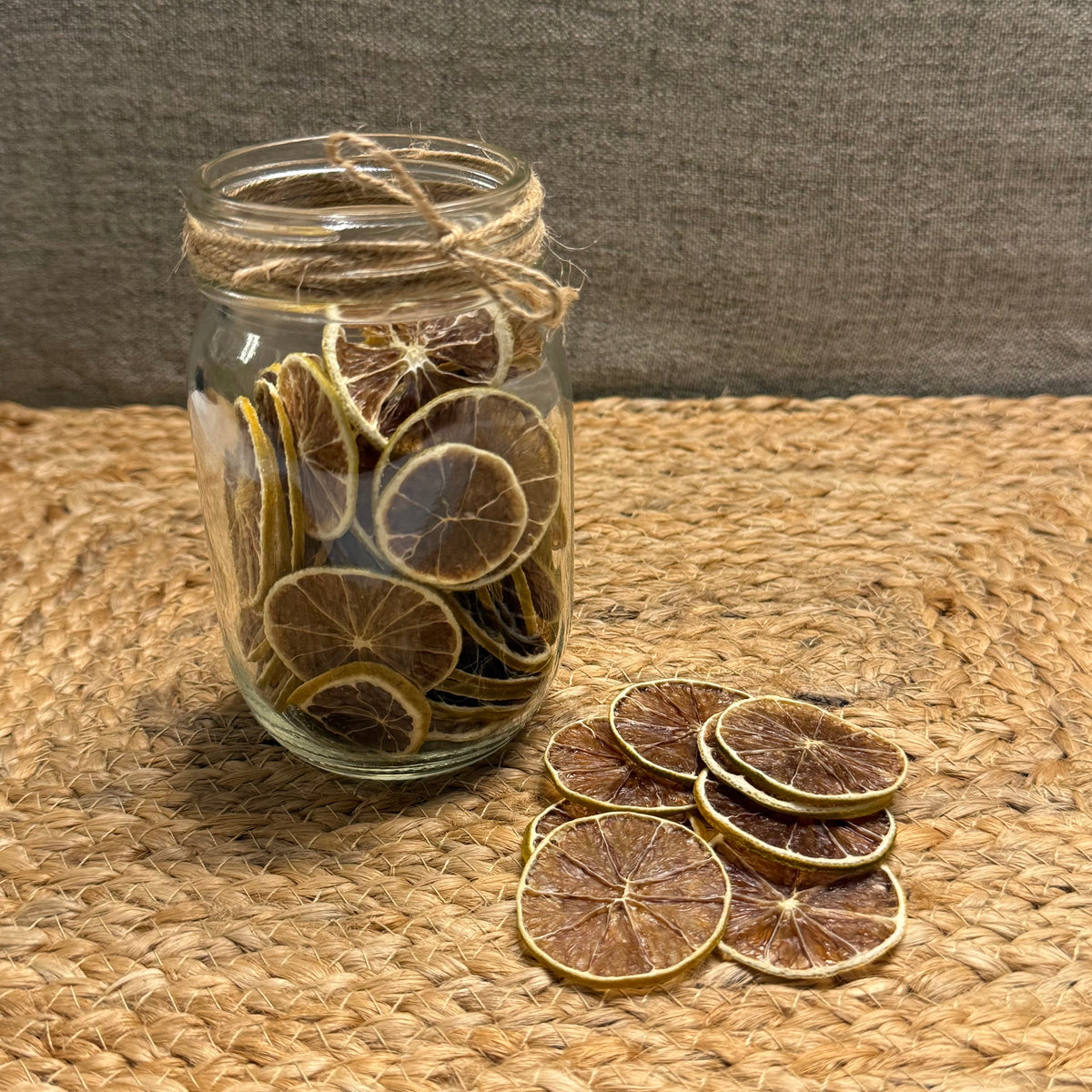 Premium Dried Lime Slices – Garnish, Crafts & Home Décor