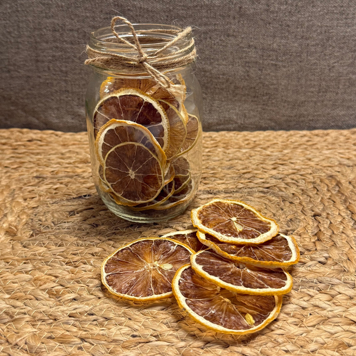 Premium Dried Lemon Slices – Garnish, Crafts & Home Décor